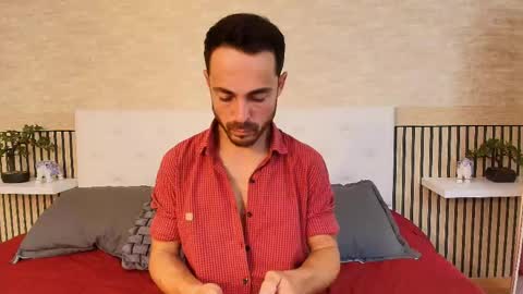 Im Adams Sanz online show from March 23, 7:08 pm