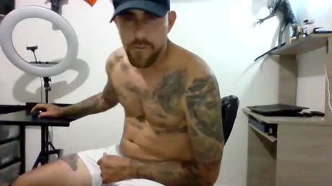 adan_carter online show from October 16, 4:23 am