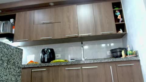 eva online show from January 6, 7:45 pm