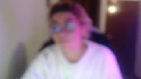 adan_romanoff online show from June 3, 7:11 am