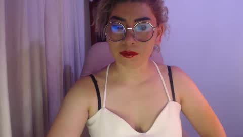 adan_romanoff online show from April 11, 7:56 am