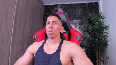 Adan Sin online show from March 15, 5:27 pm