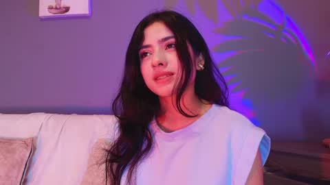  Adara Johnson  online show from April 13, 12:31 pm