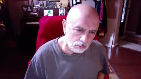 add_me_2 online show from December 4, 7:57 pm