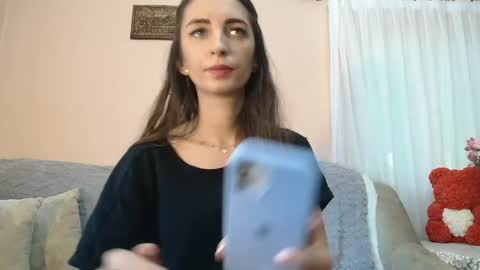 addicted_to_you1 online show from June 7, 11:37 am