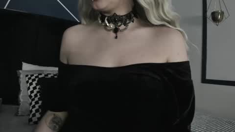 Ade  online show from February 10, 7:49 pm