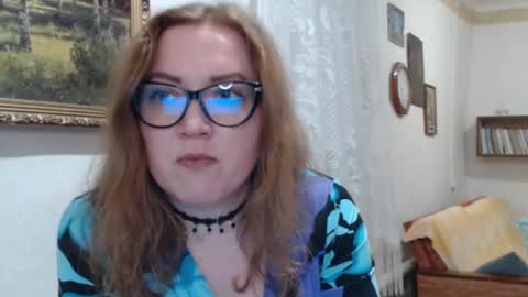 Adel online show from December 21, 1:28 pm