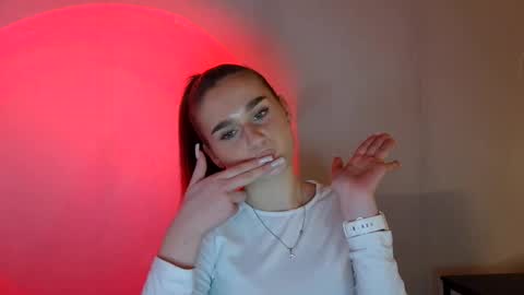 Adele Amore online show from March 2, 2:32 pm