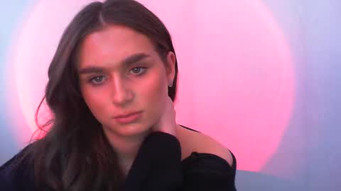 Adele Amore online show from February 15, 11:28 am