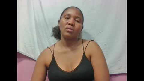 adelealy online show from October 5, 10:12 am