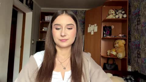 Poly online show from April 8, 11:13 am