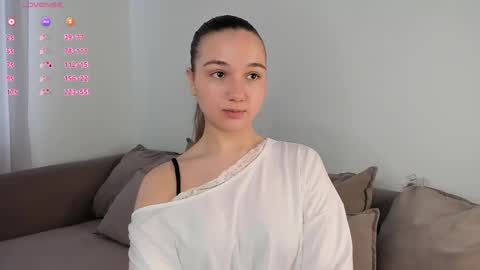 adelexx_zll online show from April 11, 7:13 am