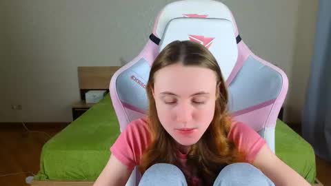 Adelina online show from December 14, 9:26 am