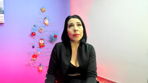 Adelle online show from January 4, 11:22 am