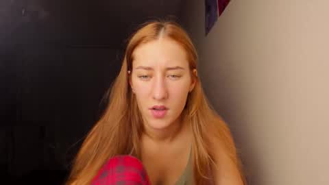 Adell online show from December 19, 10:38 pm