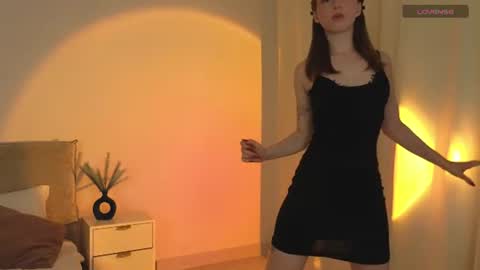 Selestia online show from June 14, 1:24 pm