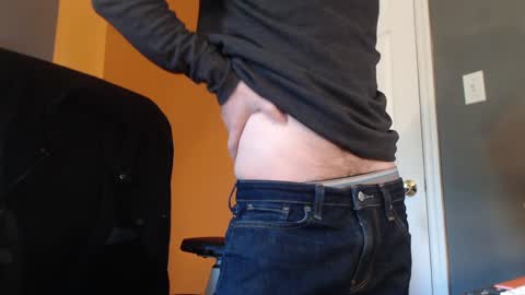 Snapshot of adequate_cock chatting on December 2, 5:43 pm adequate_cock online show from December 2, 5:43 pm