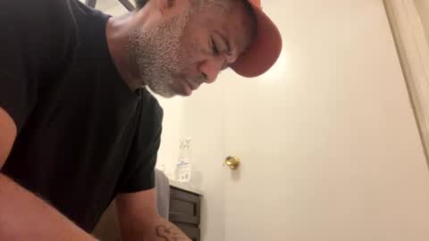 adick_ting online show from June 15, 9:12 am