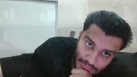 adit56665 online show from May 14, 1:59 am