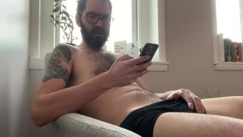 admri online show from March 31, 12:38 pm