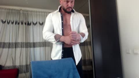 Snapshot of adonis_dionysos chatting on January 28, 10:44 am adonis_dionysos online show from January 28, 10:44 am