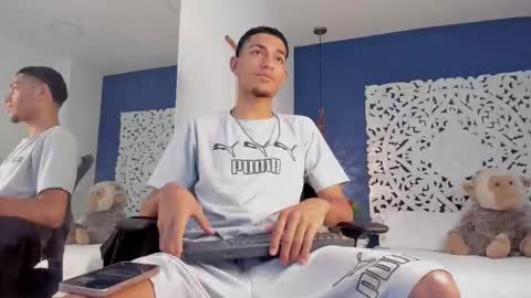 adonis_wb online show from September 8, 9:58 pm