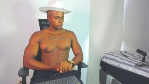 adonisray online show from May 5, 10:37 pm