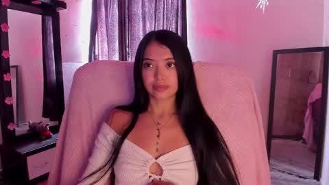 Stormi online show from February 8, 4:25 pm