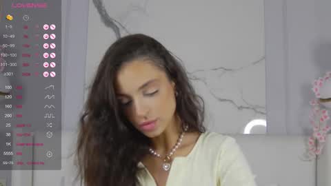 adoracortes online show from September 20, 5:21 am