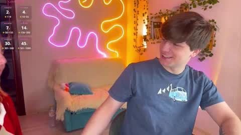 Snapshot of adrean_sofi chatting on October 24, 12:17 pm adrean_sofi online show from October 24, 12:17 pm