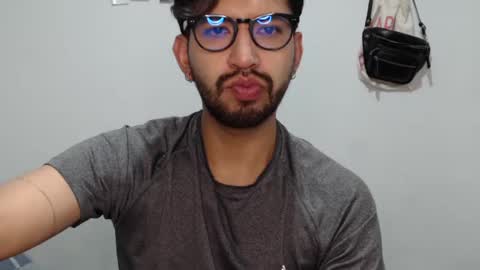 Adrian Falcon online show from June 16, 2:26 am