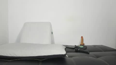 Adriana online show from May 9, 4:29 am