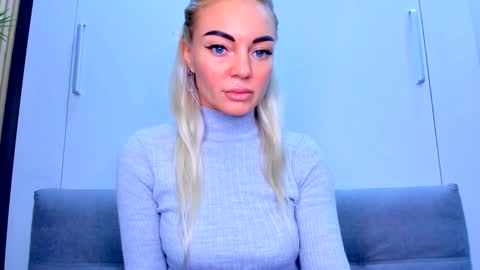 Adriana online show from October 5, 11:07 am