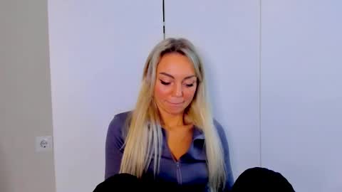 Adriana online show from March 6, 6:48 pm