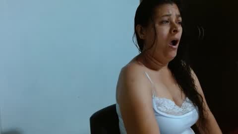 Adriana milf online show from February 7, 3:55 am