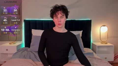 adrianoaubert online show from February 26, 11:46 am