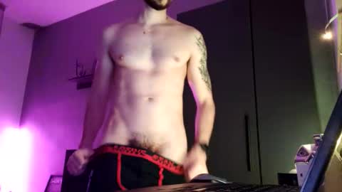 Adriano online show from February 8, 9:18 pm