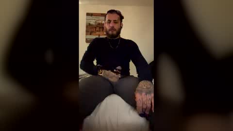 adrianveedubbb1 online show from March 23, 5:51 pm