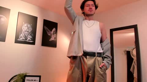 Adrian Williams online show from February 1, 12:29 am