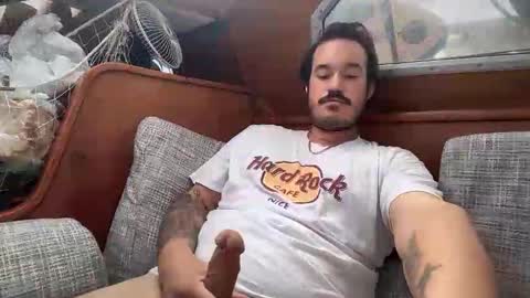 adriiiiiiiiano online show from February 17, 3:11 pm