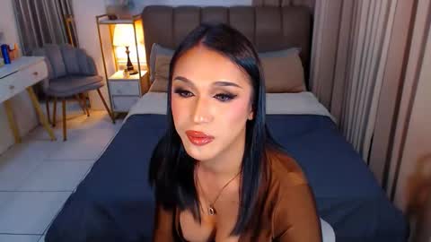 Ur Dream girl online show from June 10, 7:18 am