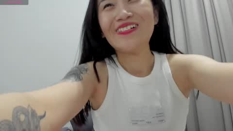 Aenie online show from December 31, 7:18 pm