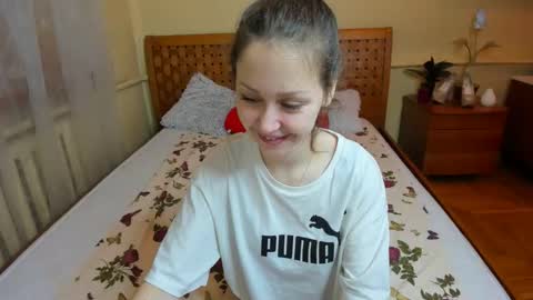 Afina online show from December 1, 1:53 pm