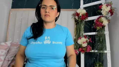 Africa  online show from November 18, 2:03 am