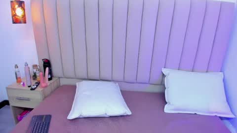 Vr.  online show from October 17, 1:15 pm