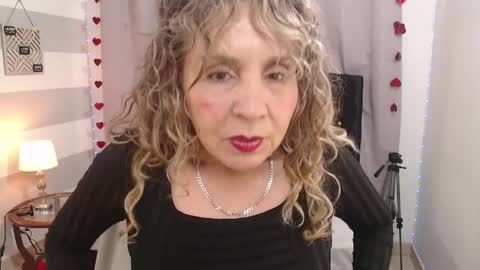 afrodita_sg online show from April 12, 2:32 pm