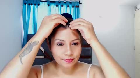 johana online show from March 11, 7:28 pm