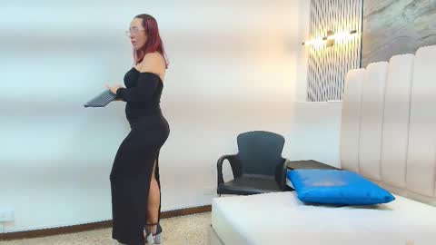 AGATHA online show from January 15, 1:20 pm