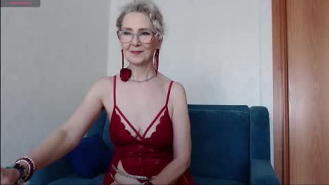 Agatha online show from February 3, 6:40 am