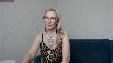 Agatha online show from March 22, 11:25 am